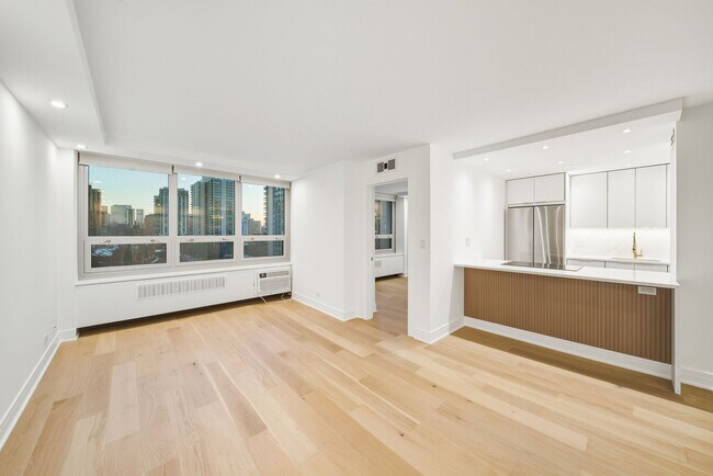 Building Photo - 88 W Schiller St