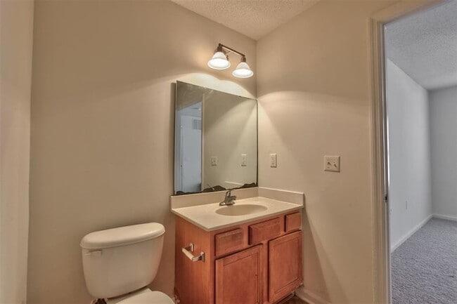 Building Photo - 3000 S Adams St