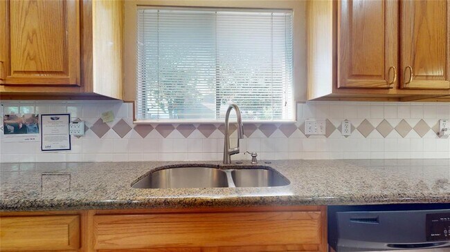 Building Photo - 17319 Jackson Pines Dr