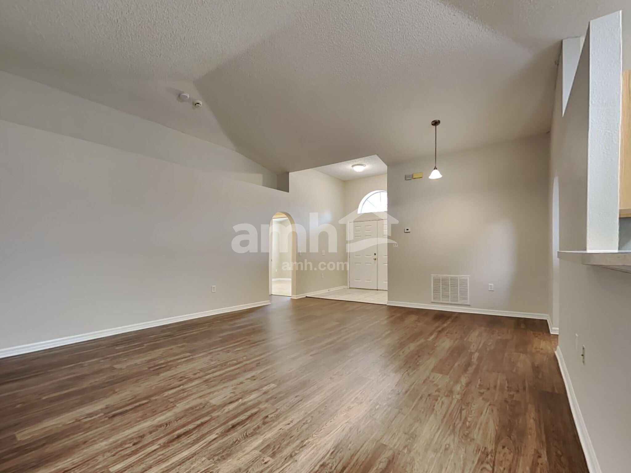 Building Photo - 3293 Carlotta Rd