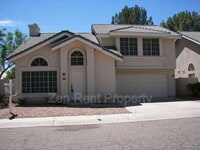 Building Photo - 1471 E Park Ave