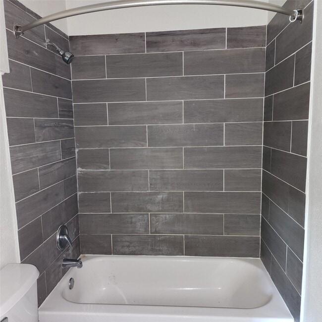 Building Photo - 4710 Pelican