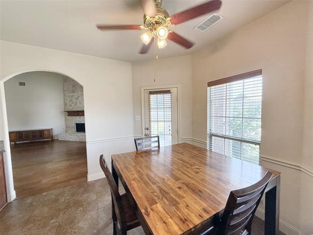 Building Photo - 6413 Fitzgerald Dr