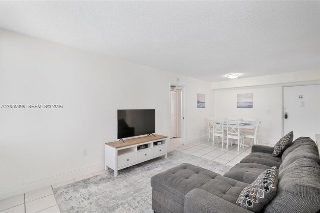 Building Photo - 250 180th Dr