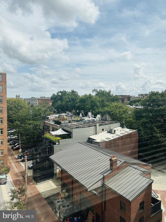 Building Photo - 1545 18th St NW