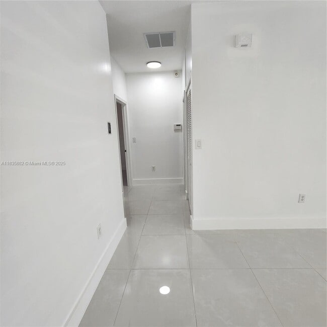 Building Photo - 14639 SW 158th path