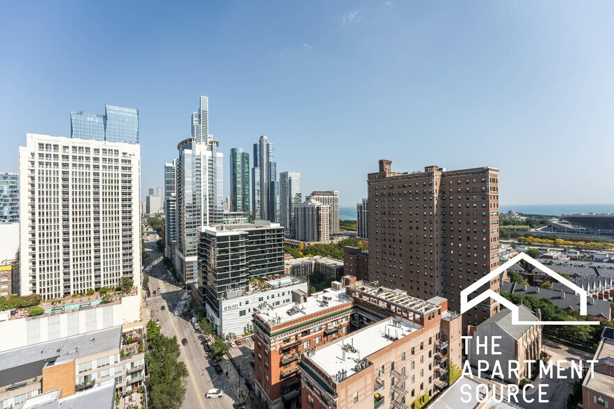 Building Photo - 1464 S Michigan Ave