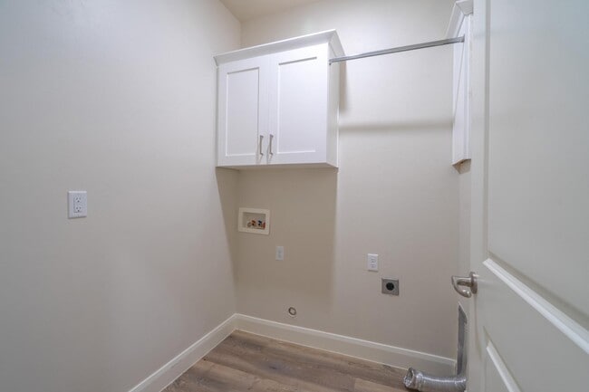 Building Photo - 548 N 550 W