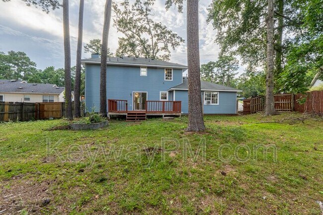 Building Photo - 511 Adams Mill Ln