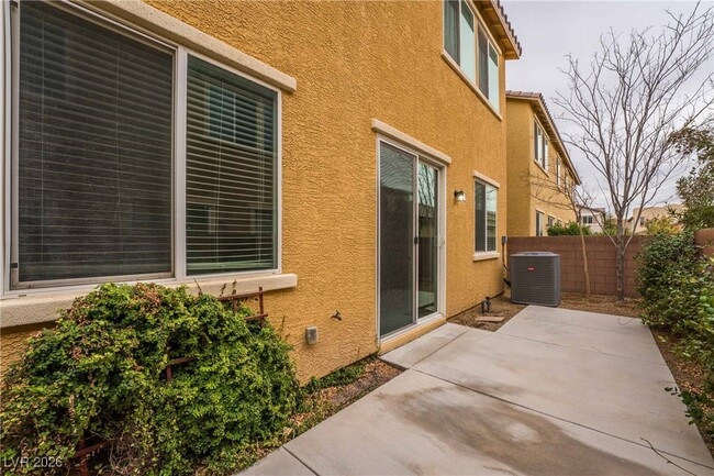 Building Photo - 1129 Ricavoli Ct