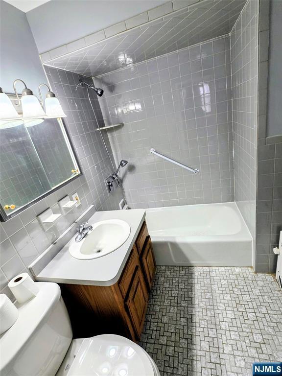 Building Photo - 245 Beech St