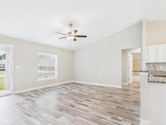 Building Photo - 12849 SW 73rd Ave Rd