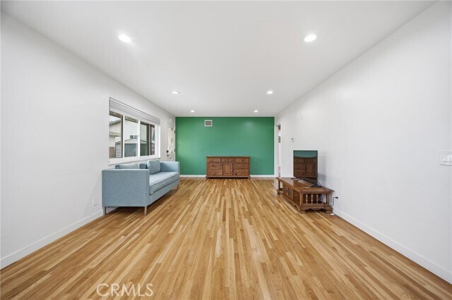 Building Photo - 5554 Pal Mal Ave