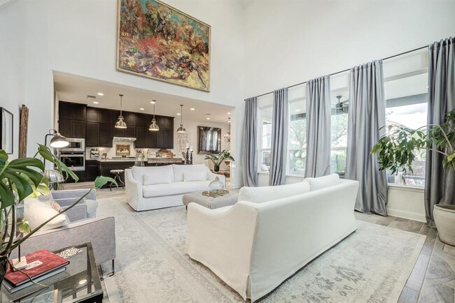 Building Photo - 4808 Globe Mallow Dr