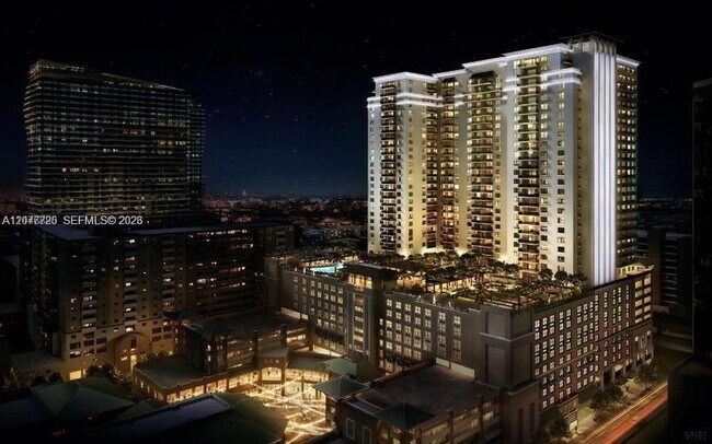 Building Photo - 999 SW 1st Ave