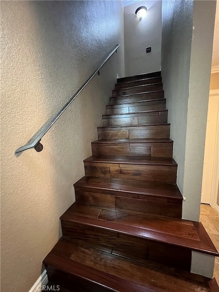 Building Photo - 21165 Gladiolos Way