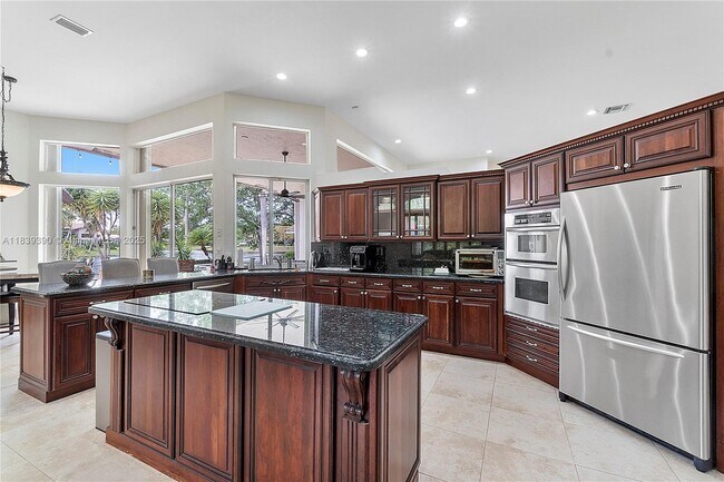 Building Photo - 5925 NW 97th Dr