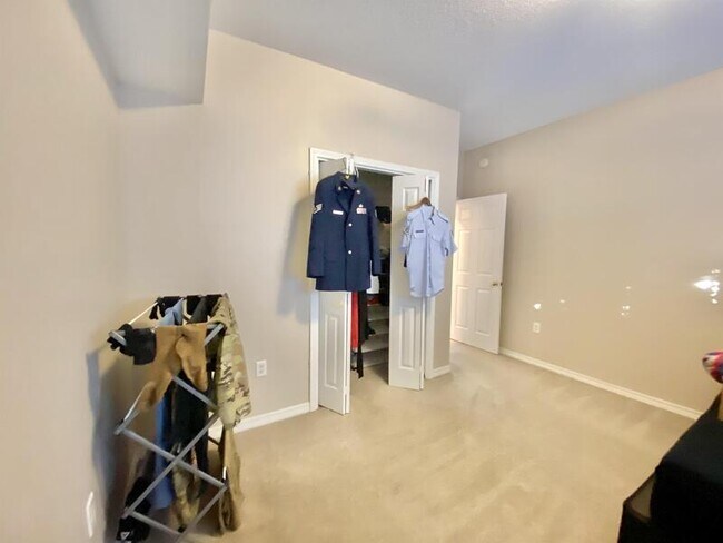 Building Photo - 1501 Partin Dr N