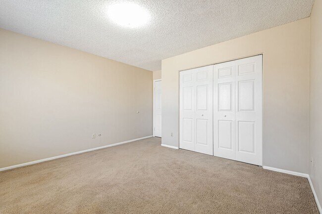 Building Photo - Hidden 3 bed/ 2 bath Gem in Morrison