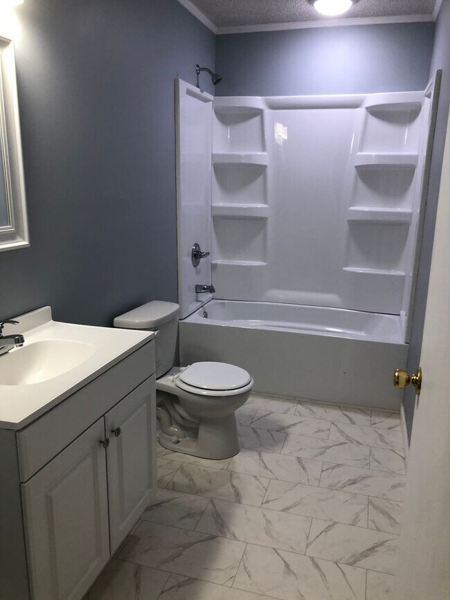 Building Photo - 3 bedroom 1 bathroom in Benton