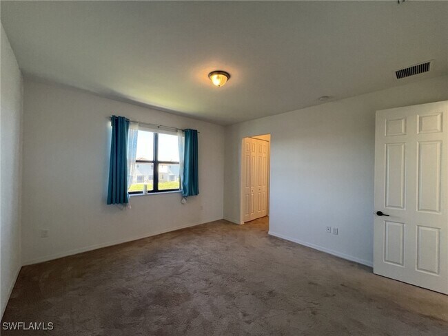 Building Photo - 5389 Cameron Dr