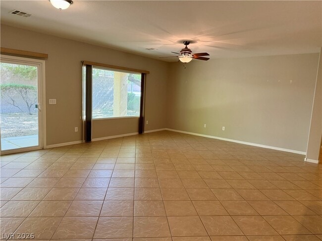 Building Photo - 2168 Sawtooth Mountain Dr