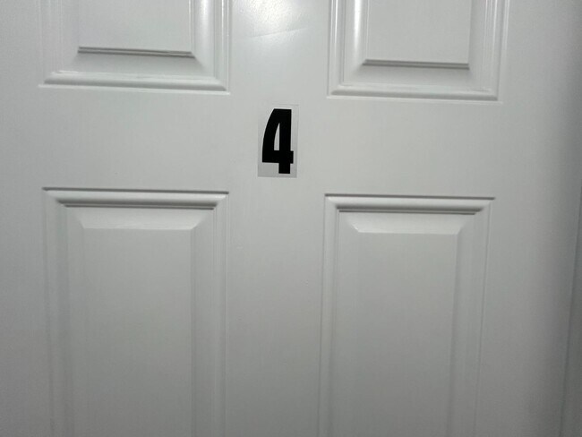 Primary Photo - 222 W Patterson St