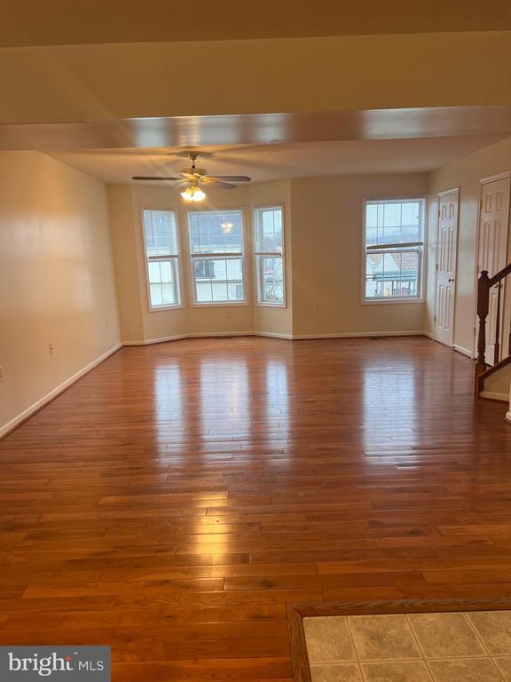 Building Photo - 121 N Marshall St