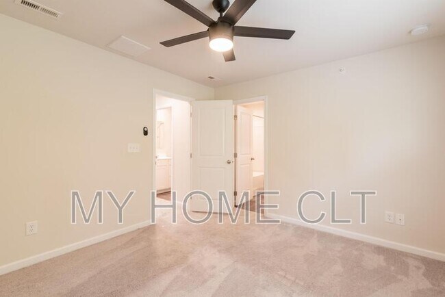 Building Photo - 5342 Austin Knoll Ct
