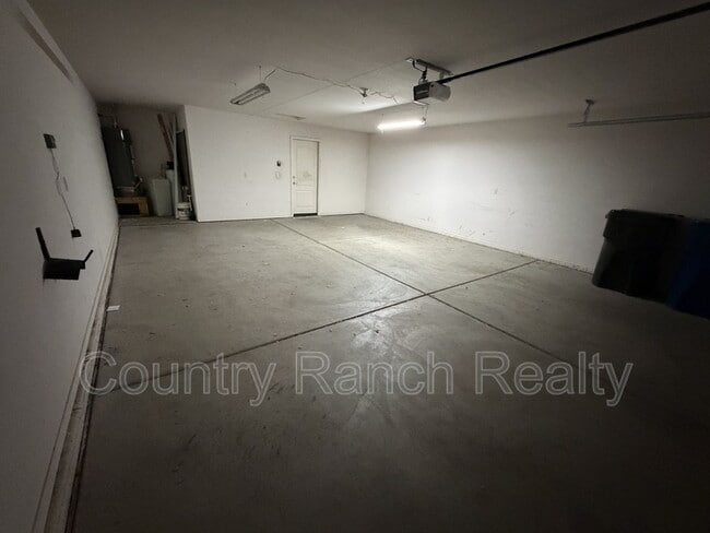 Building Photo - 2460 Topanga Dr