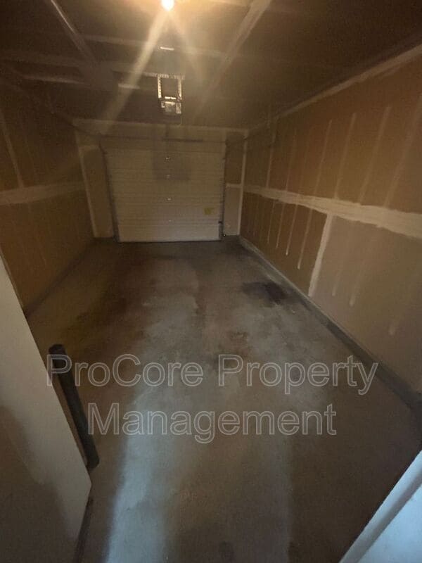 Building Photo - 547 W Idaho Ave