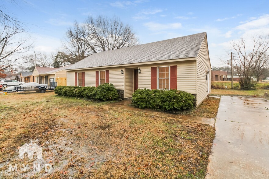 Building Photo - 6340 Greenbriar Dr