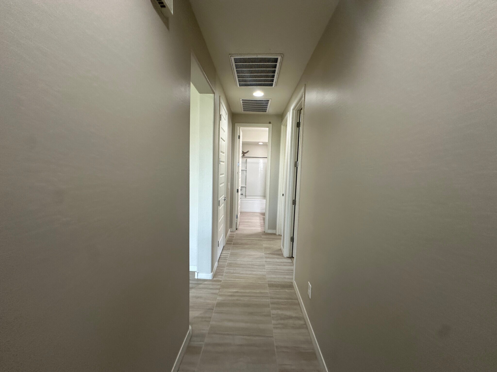 Building Photo - 2518 W Novak Way