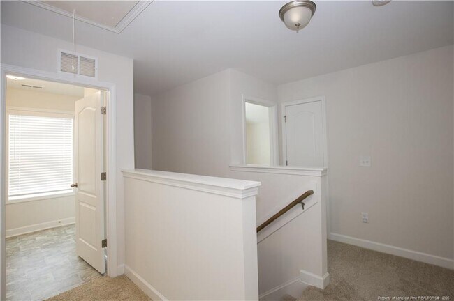 Building Photo - 1170 Camellia Dr