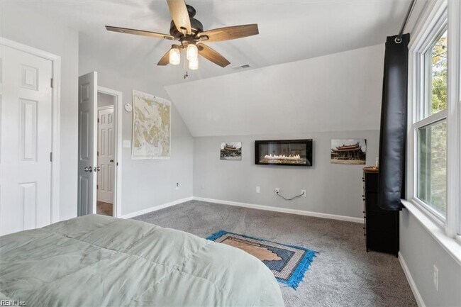Building Photo - 873 Garrow Rd