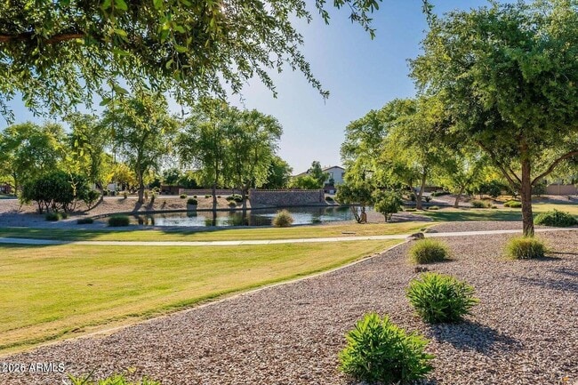 Building Photo - 3340 S Sunland Dr