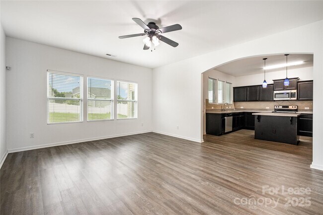 Building Photo - 10327 Snowbell Ct