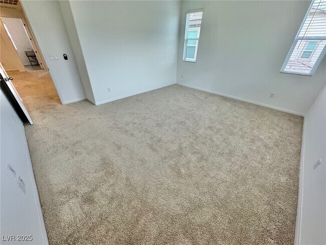 Building Photo - 9897 Angel Valley Dr