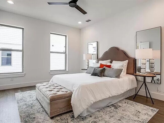 Building Photo - 4710 Virginia Ave