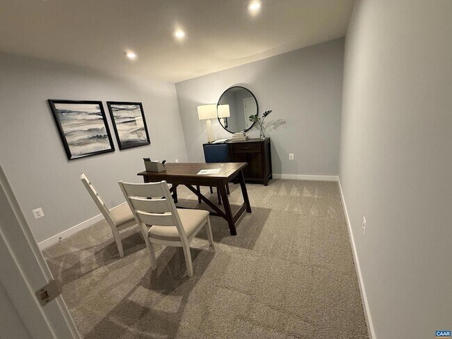 Building Photo - 5175 Lazy Branch Ln