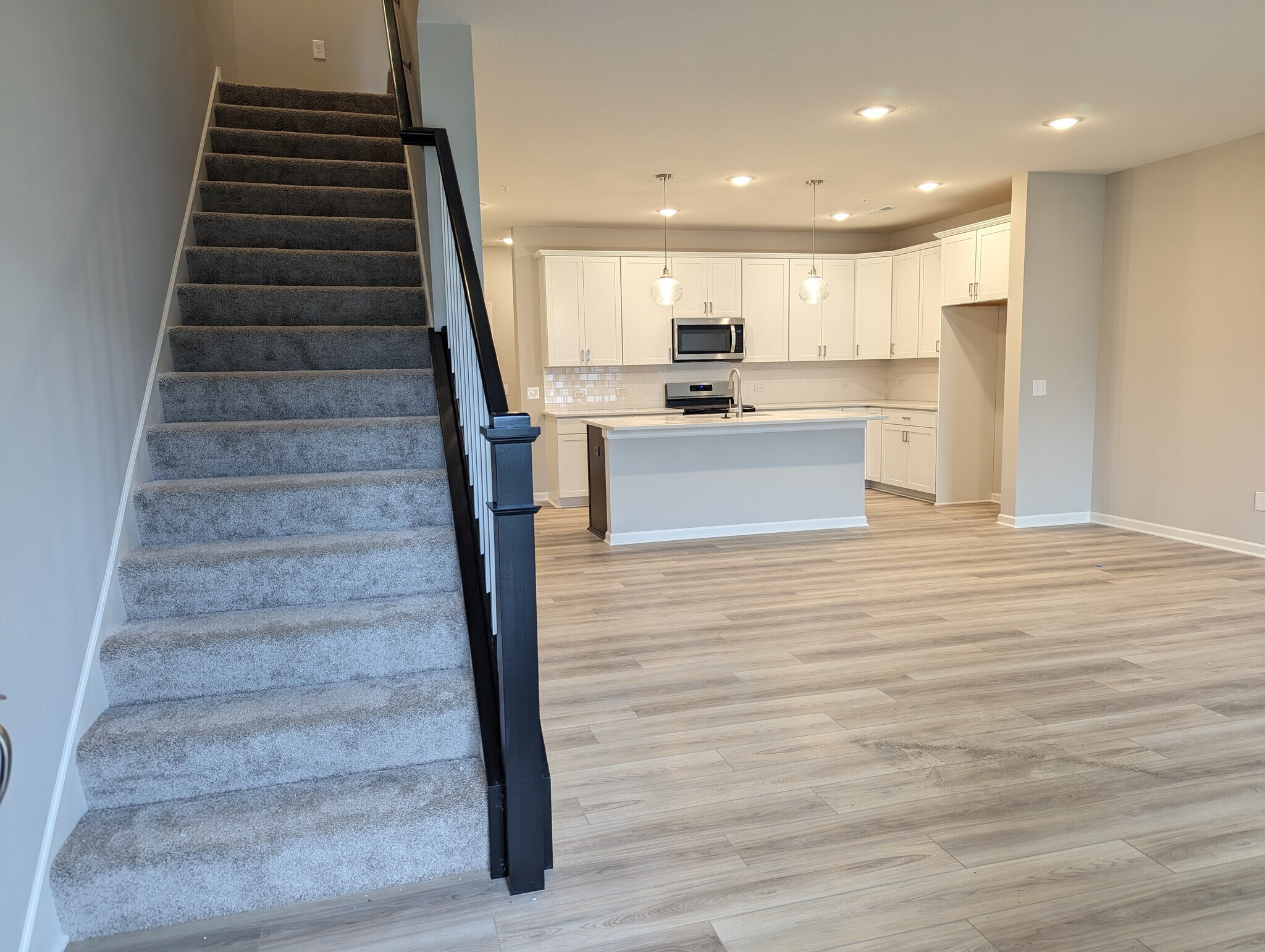 Building Photo - 14504 Twin Lakes Cir