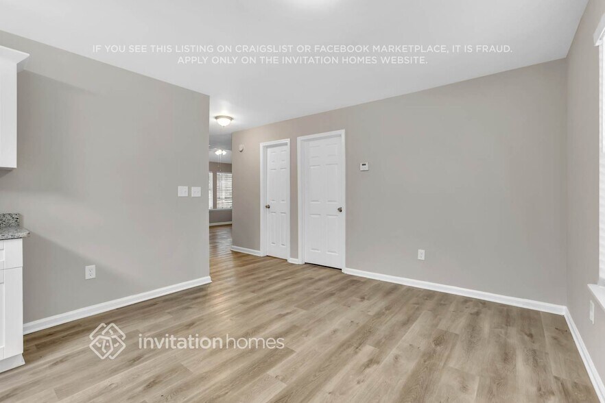 Building Photo - 7097 Stonecreek Dr