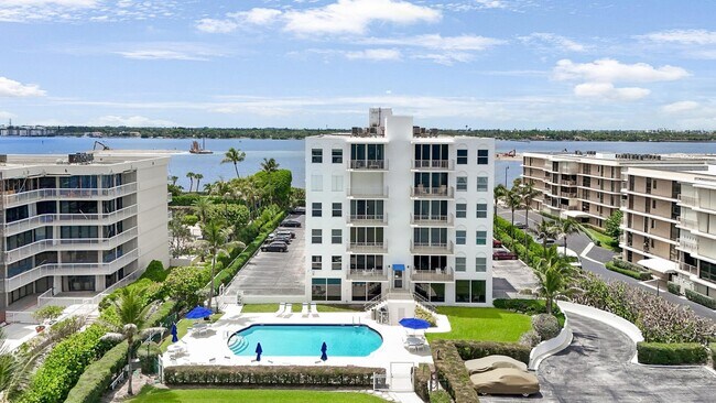 Building Photo - 3230 S Ocean Blvd