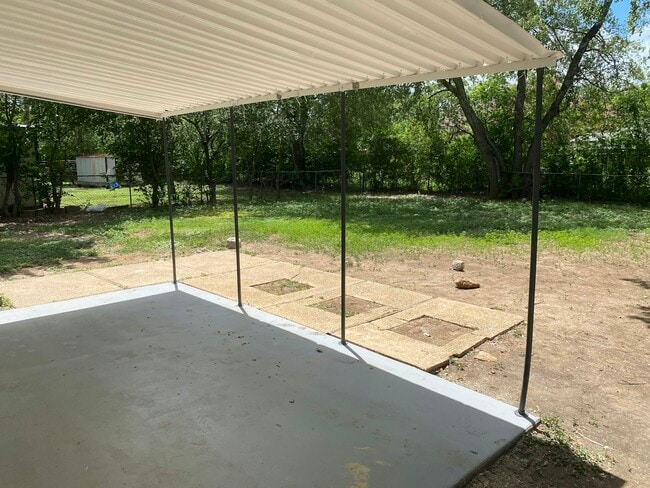 Building Photo - 4110 Tropical Dr