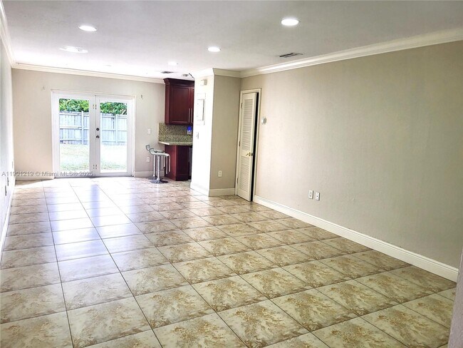 Building Photo - 13520 SW 64th Ln