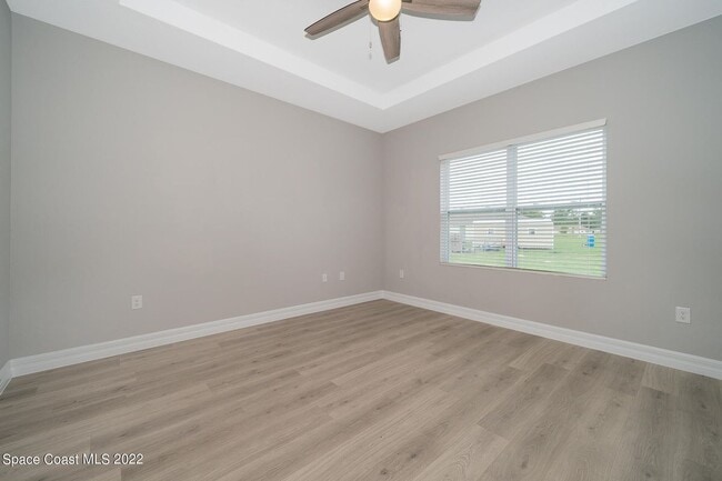 Building Photo - 330 San Marino Rd SW