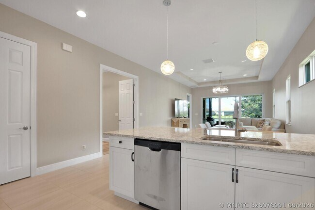 Building Photo - 8942 SW Pepoli Way