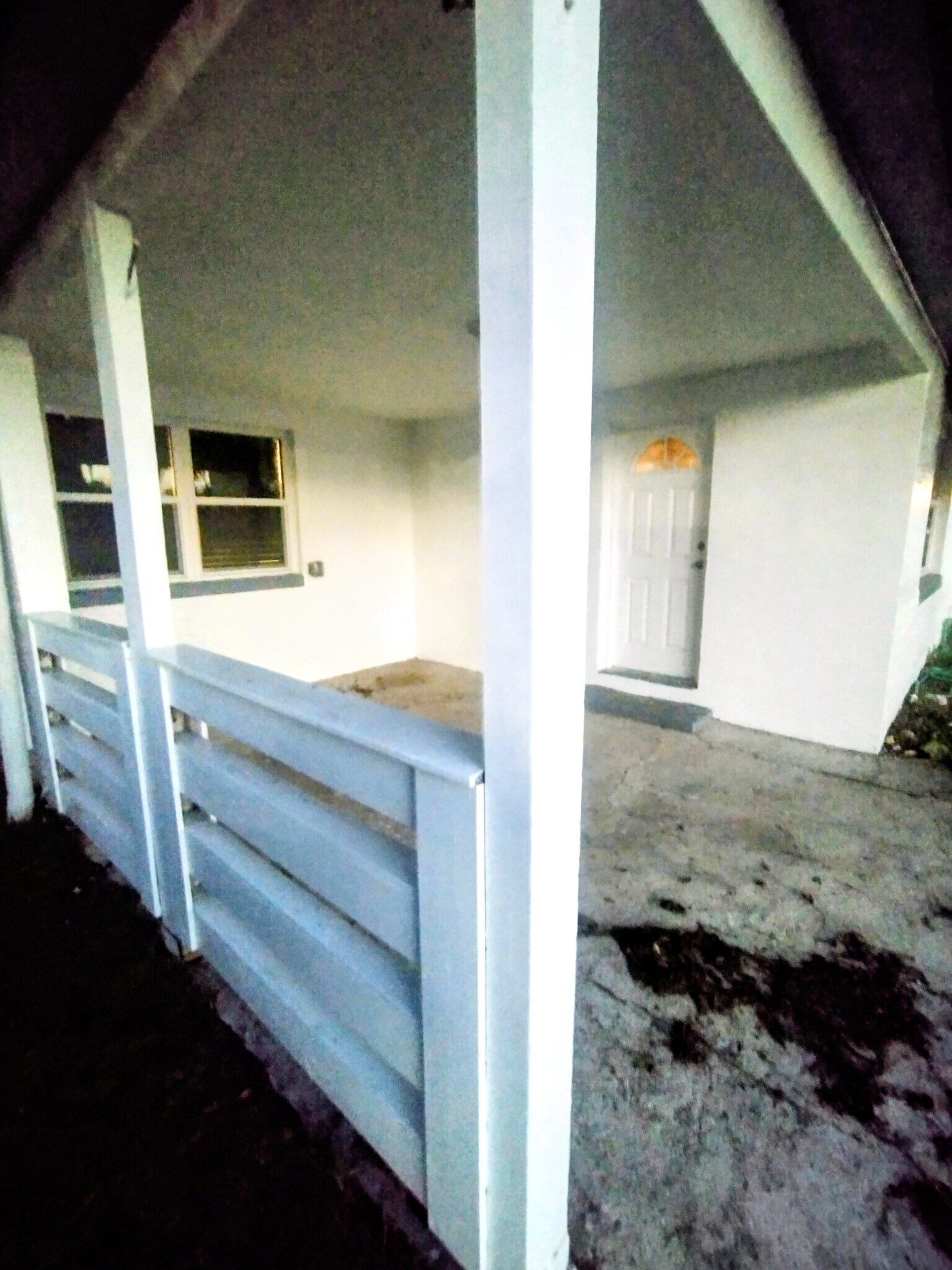 Building Photo - 635 N Nova Rd