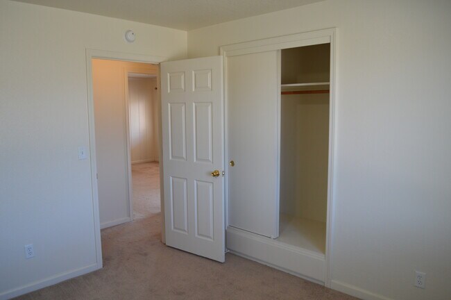 Bedroom 2 - 15290 Sunset Dr