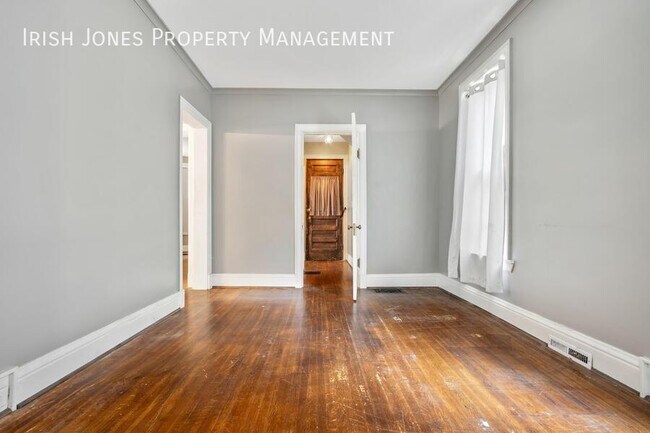 Building Photo - 54 Anderson Pl